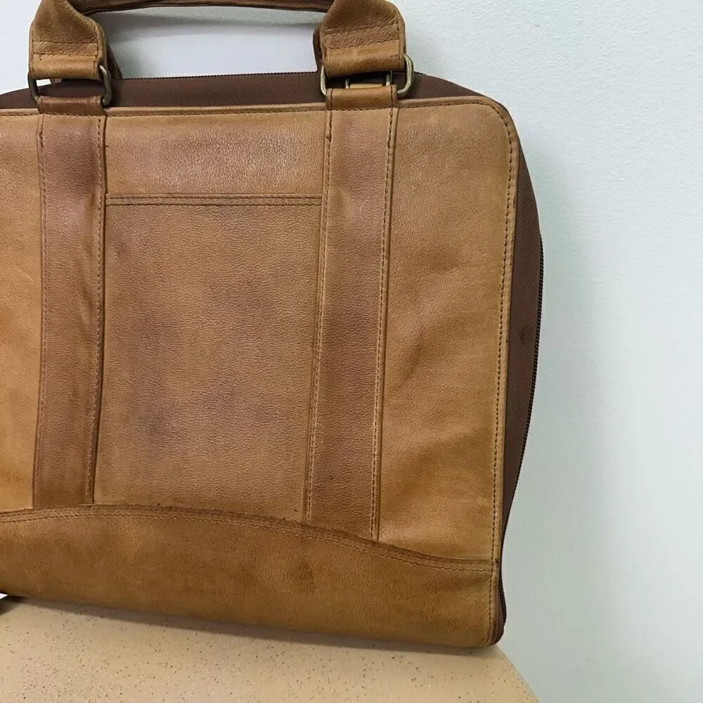 Franklin Covey Vintage 1996 SpaceMaker Tan Leather Zip 7 Ring Briefcase